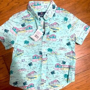 Linen vineyard vine button down